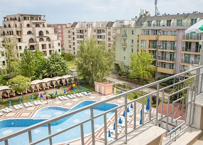 Апартаменти Prestige 1bd With Pool Near To Cacao By Flаt Manаger